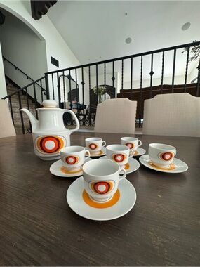 Vintage 1970s Mitterteich Bavaria Tea Set